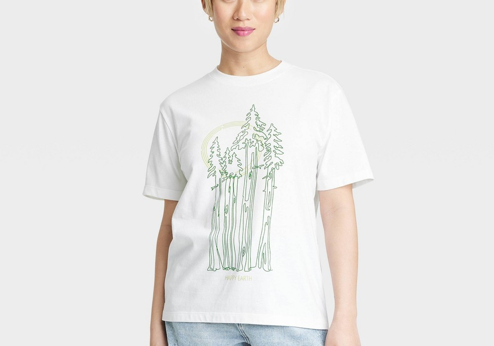 White Short Sleeve Graphic T-Shirt - Happy Earth Day Tall Trees - Women's Size M