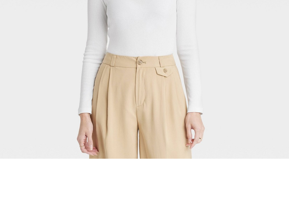 A New Day White Long Sleeve V-Neck Women's T-Shirt Size M