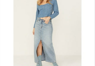 Levi s Women s Premium Ankle Column Denim Skirt Light Wash Blue