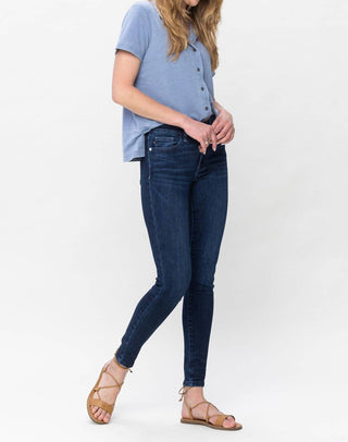 Judy Blue - Mid Rise Classic Crinkle Ankle Detail Skinny Denim Jeans
