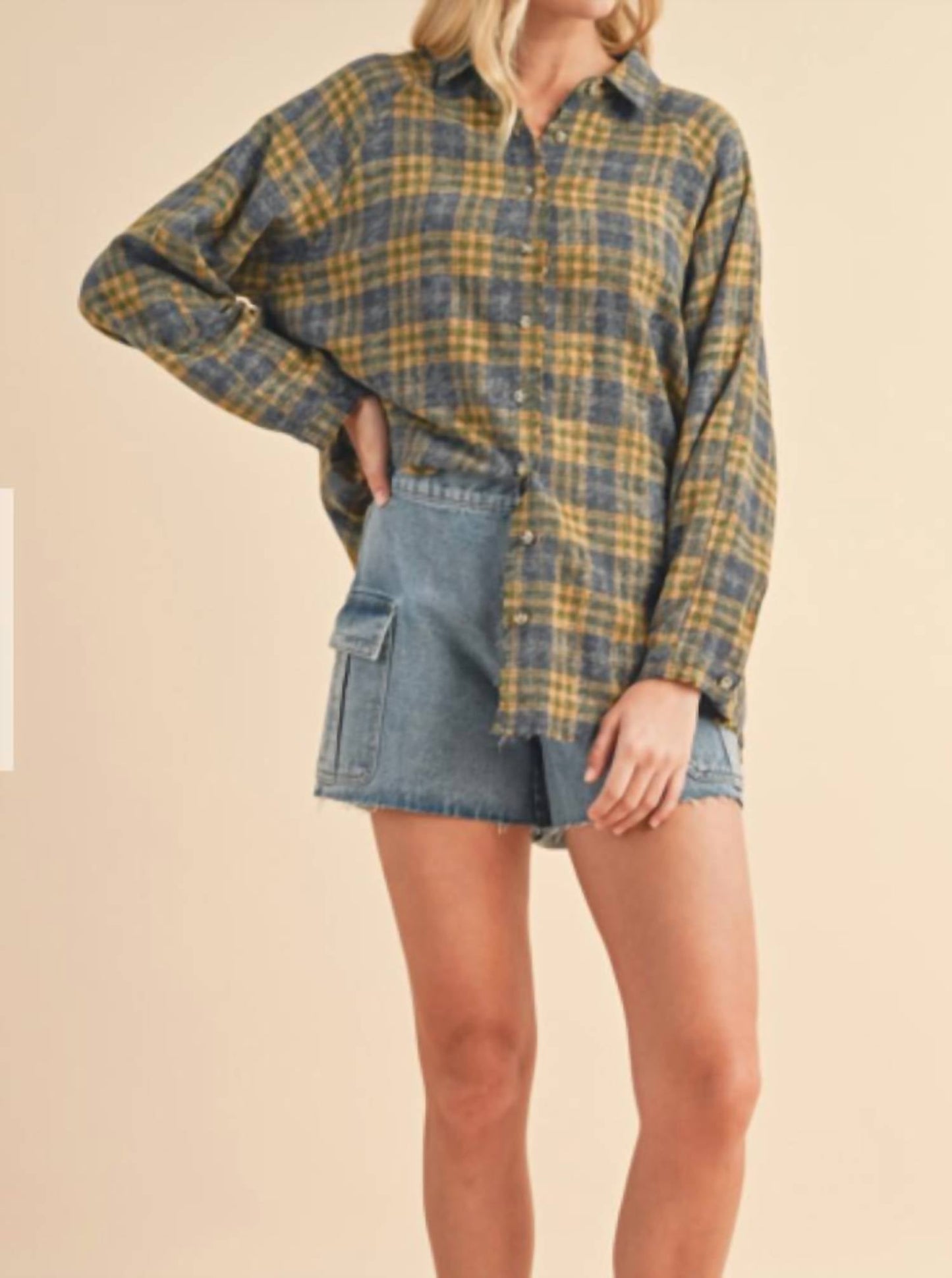 Wishlist - Plaid Raw Edge Detail Shirt