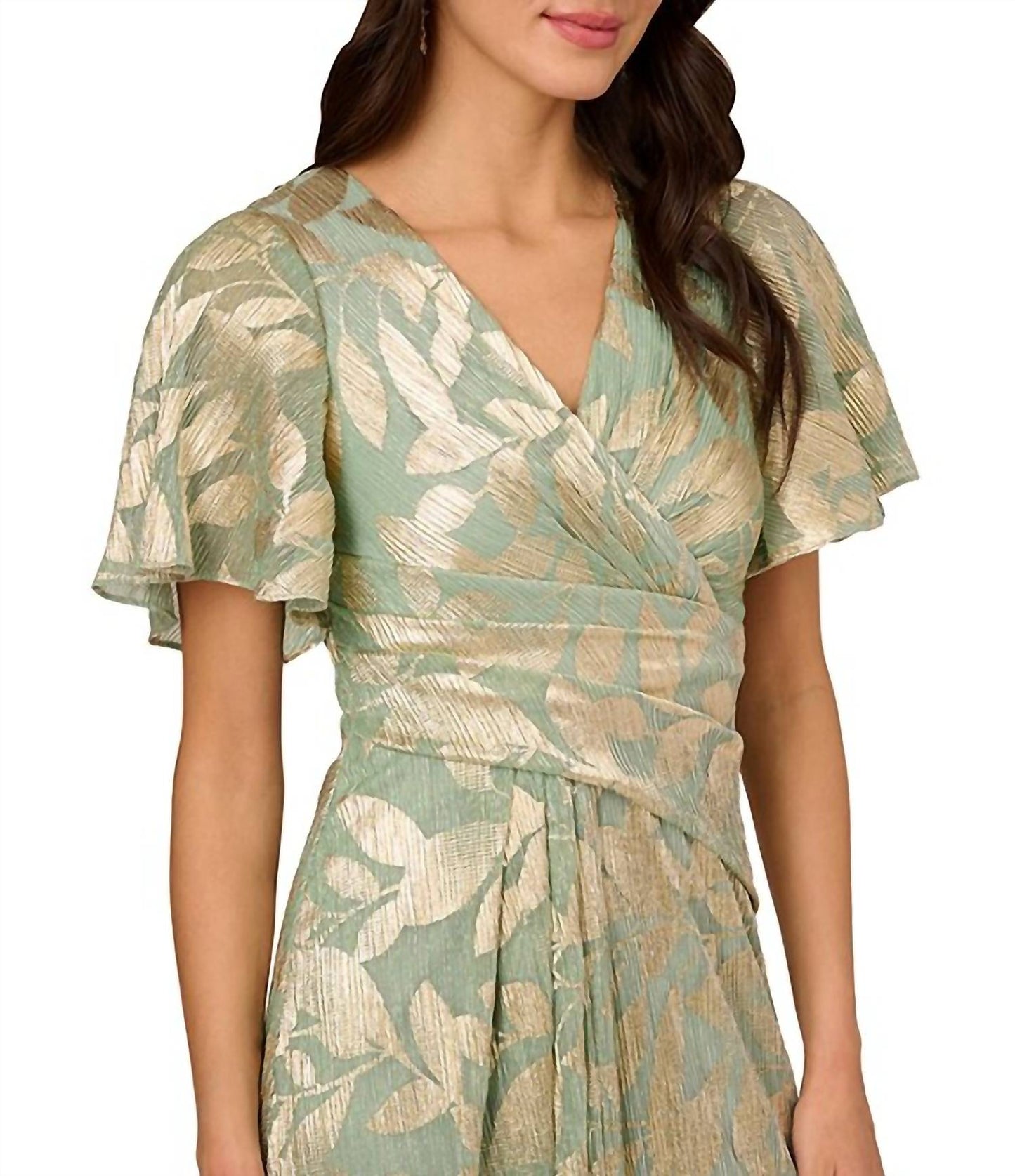 Adrianna Papell - Foiled Leaf Print Surplice V-neck Short Flutter Sleeve Gown