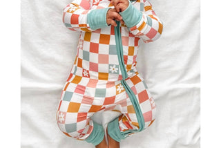 Jensen’S Jammies - Lazy Daisy Checkered Zippy Romper