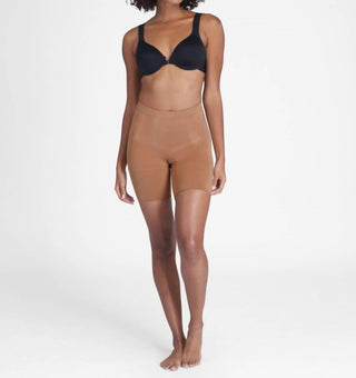 Spanx - Oncore Mid-thigh Short