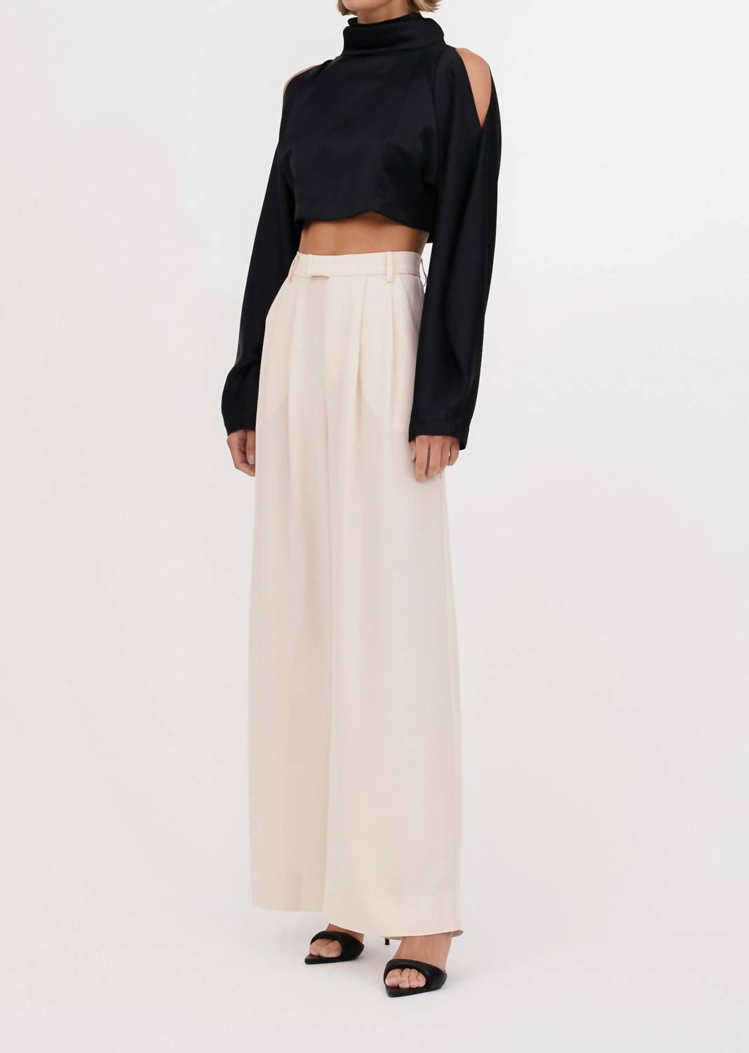 Nonchalant Label - Melanie Crop Top