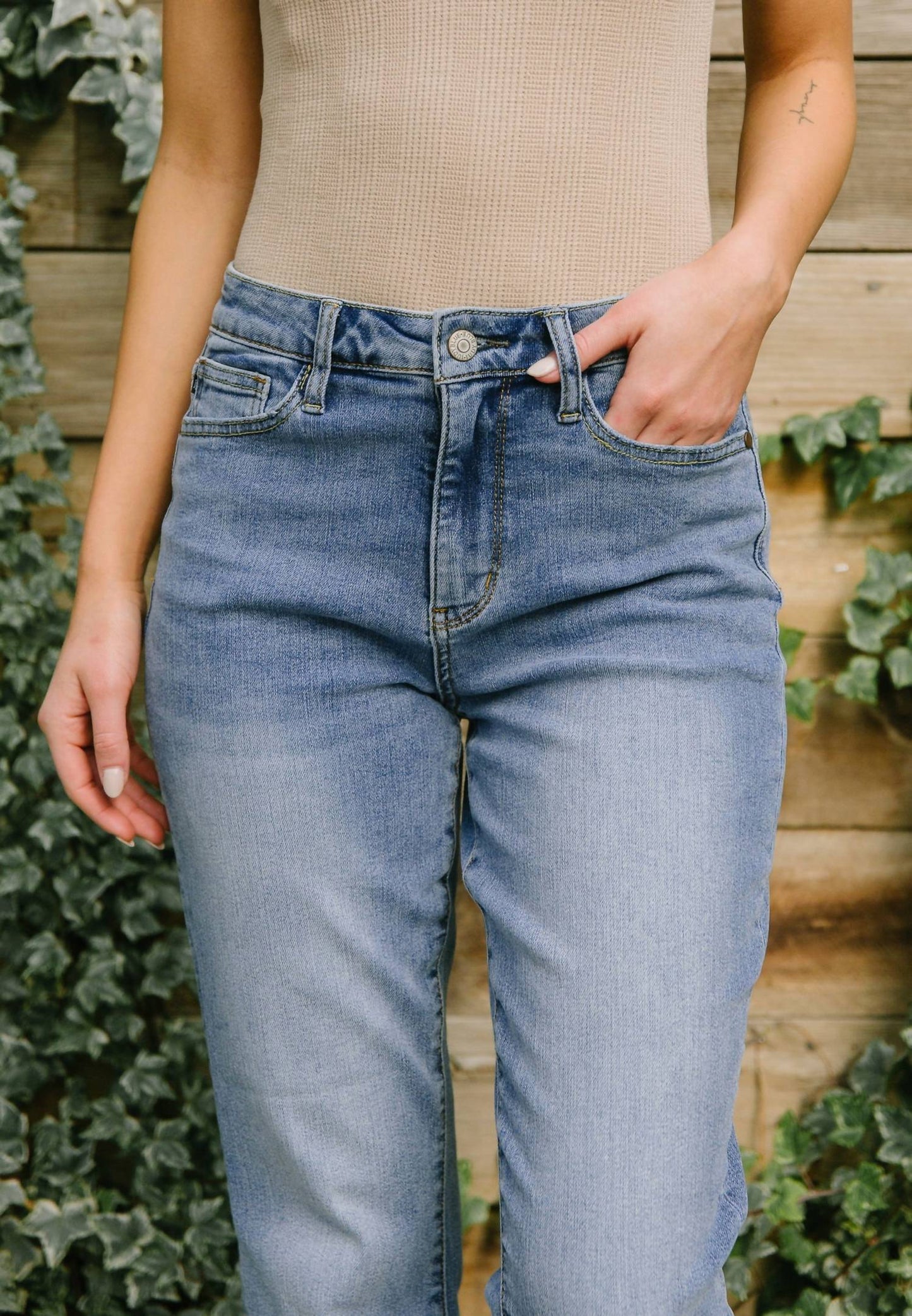 Judy Blue - High Waist Boyfriend Jeans