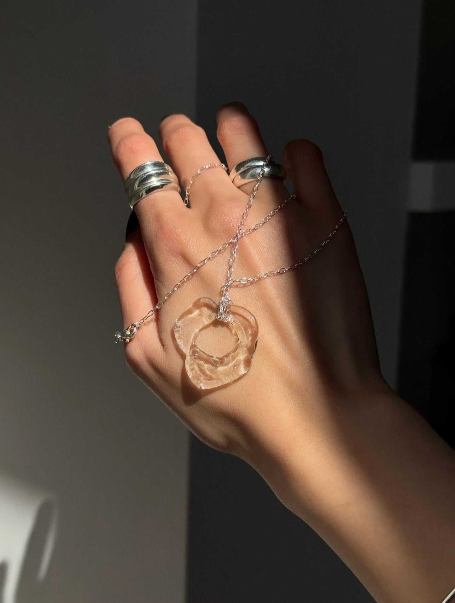 Alma Jewelry - Women's Glass Necklace