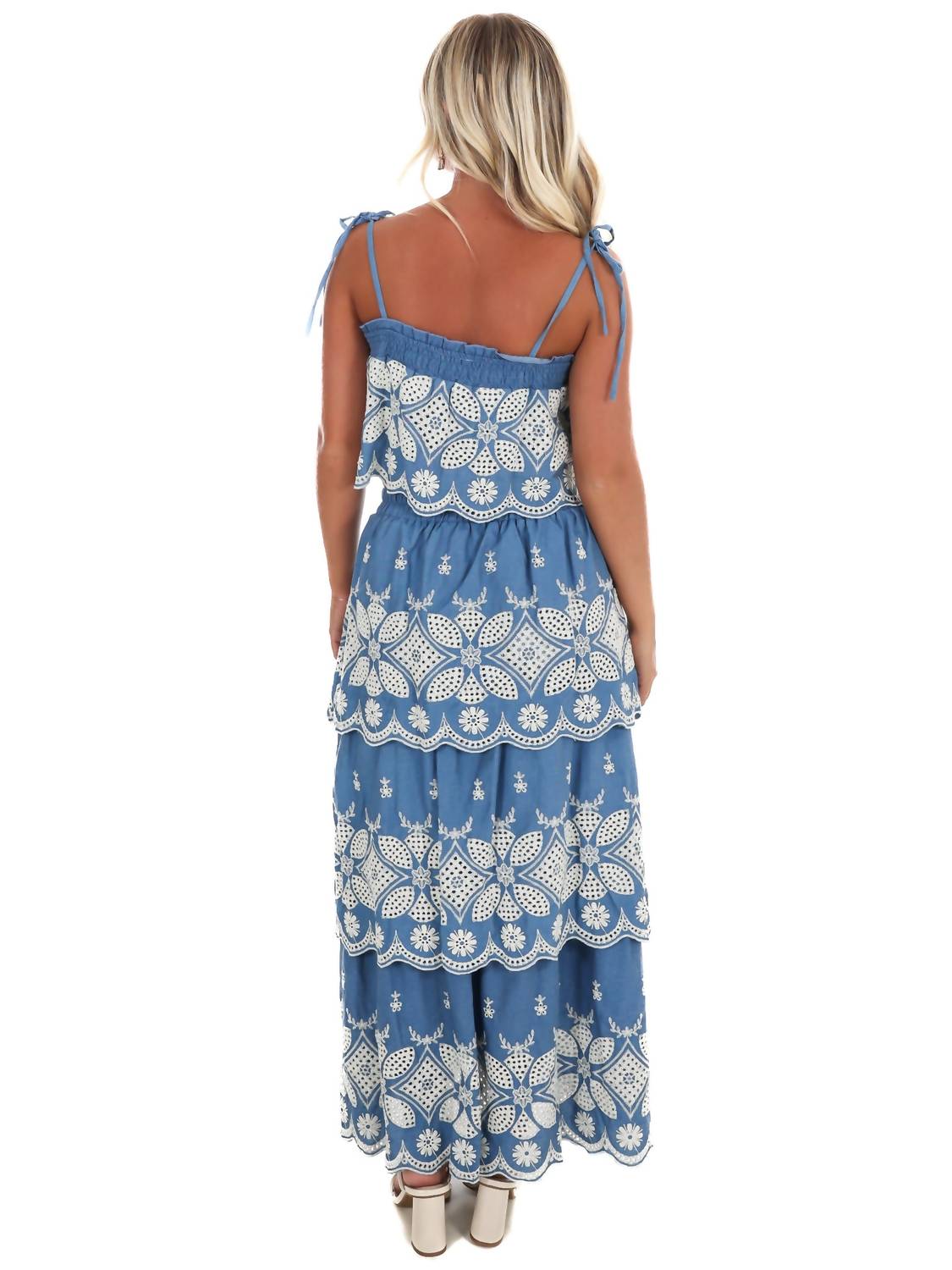 Illa Illa - Total Bliss Embroidery Two Piece Set