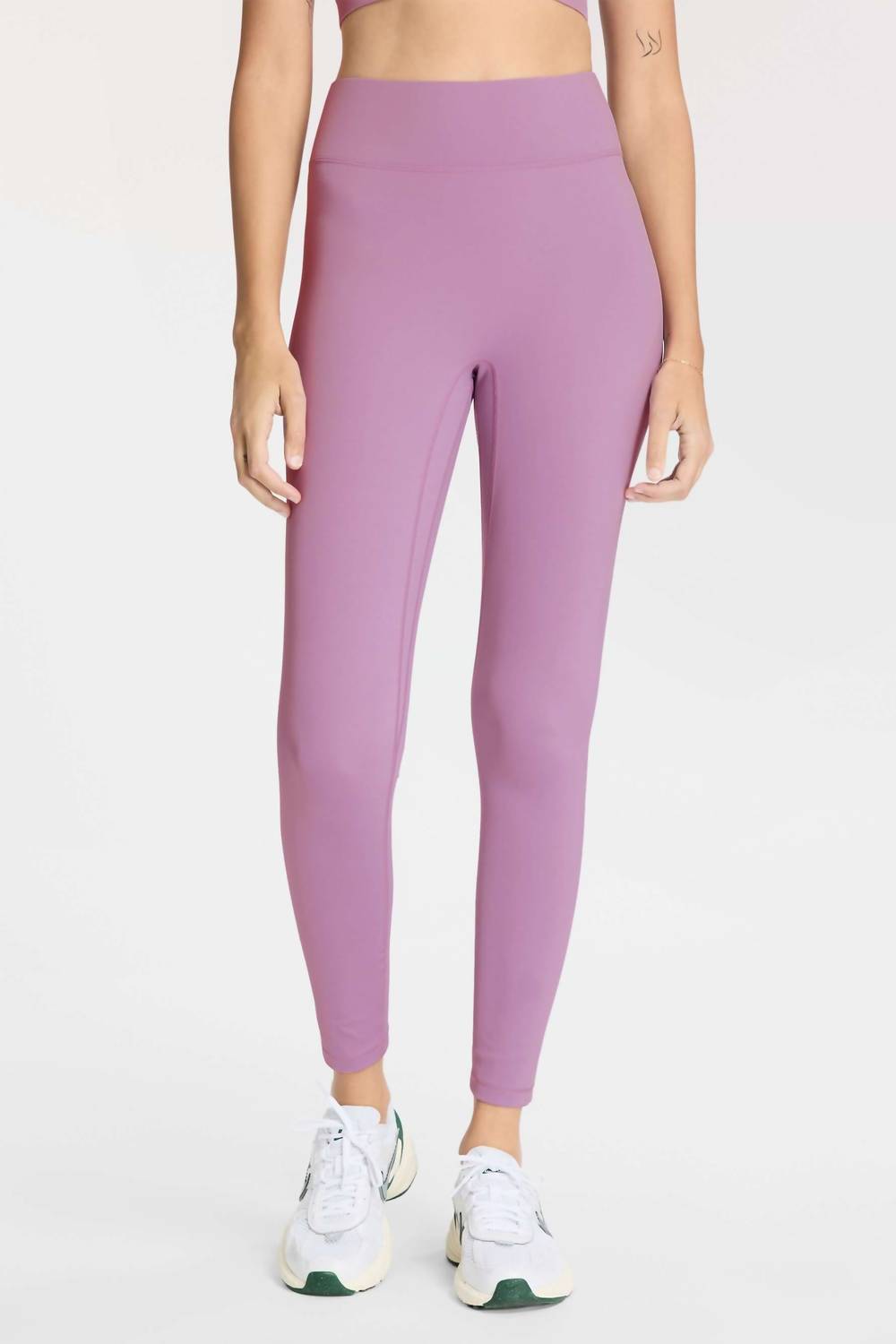 Bandier - BANDIER Center Stage Legging - Regal Orchid BND10206