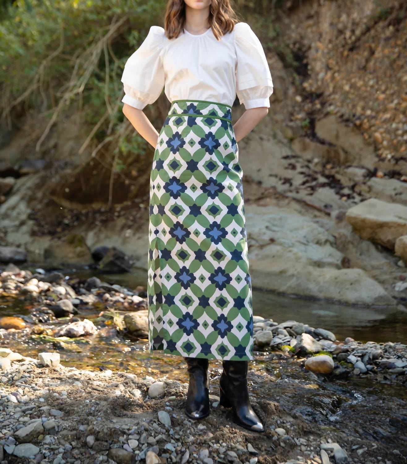 Beyond By Vera - Lily Puff Sleeve Top