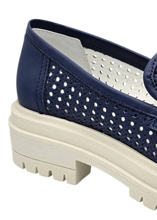 Beautiisoles By Robyn Shreiber - Men Raven Loafers