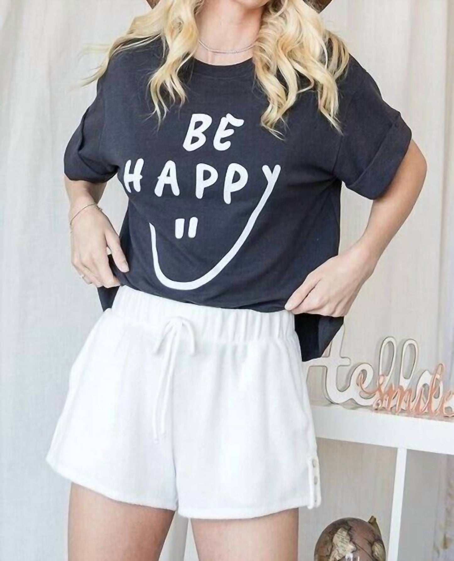 Bucketlist - Be Happy Graphic Tee