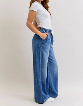 Judy Blue - High Waist Featherweight Palazzo Jeans