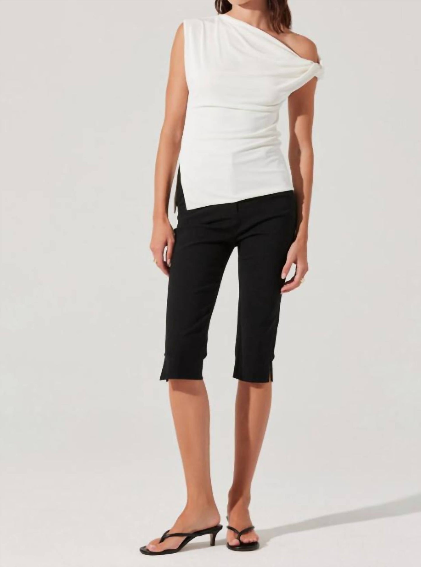 Astr - Aphra Assymetrical Twisted Off Shoulder Top