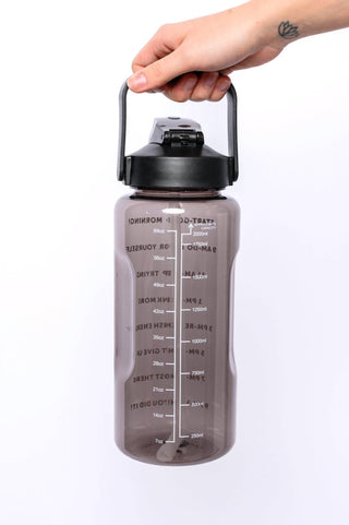 123 Amore - Elevated Water Tracking Bottle