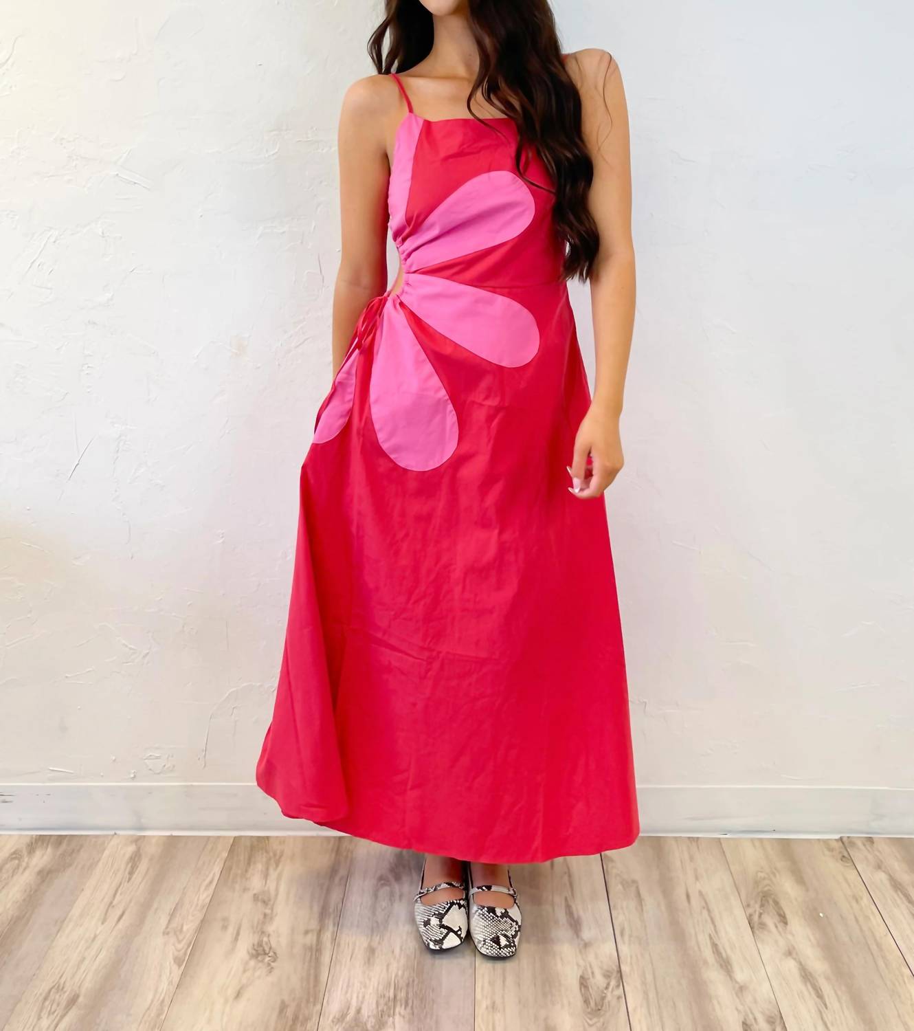 Strut & Bolt - Sleeveless Side Cut-out Long Dress