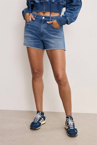 Good American - Jeanius Good 90s Short