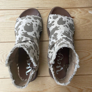 Very G - Women's Libra Sandal Shoe