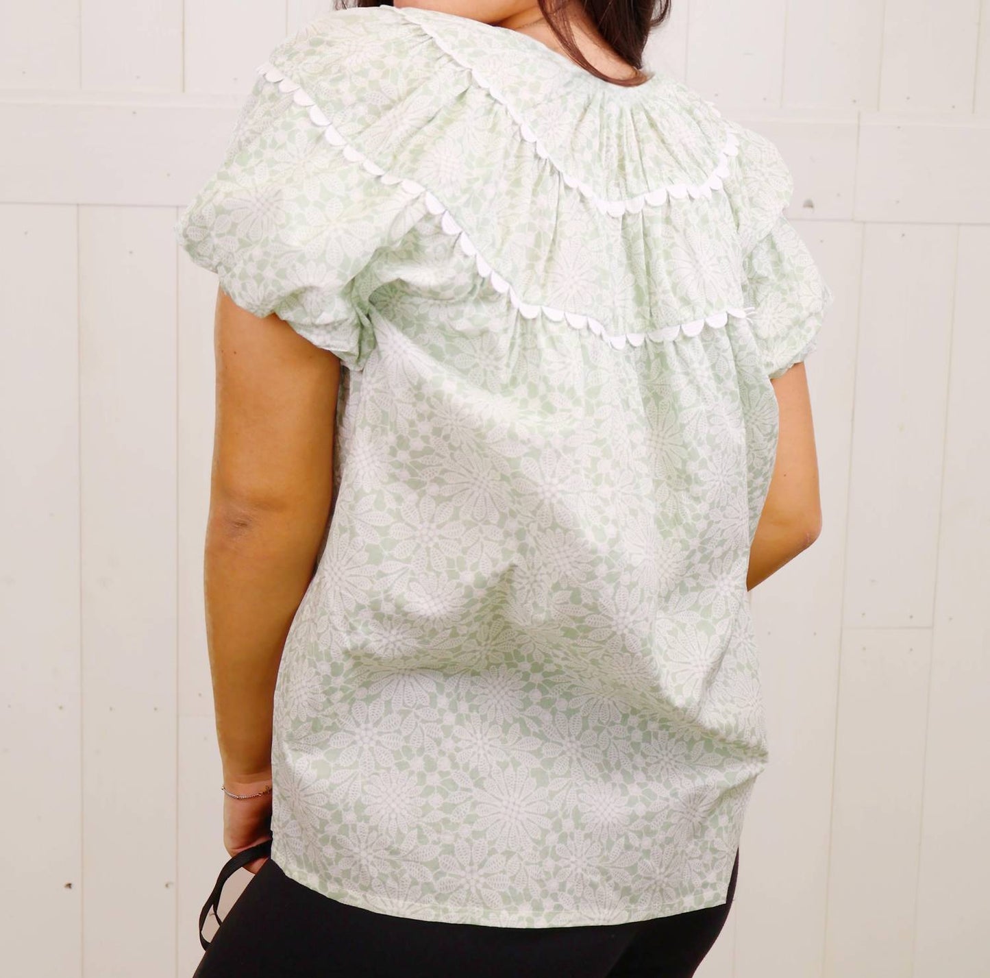 Gigio - Women's Short Puff Sleeve Top