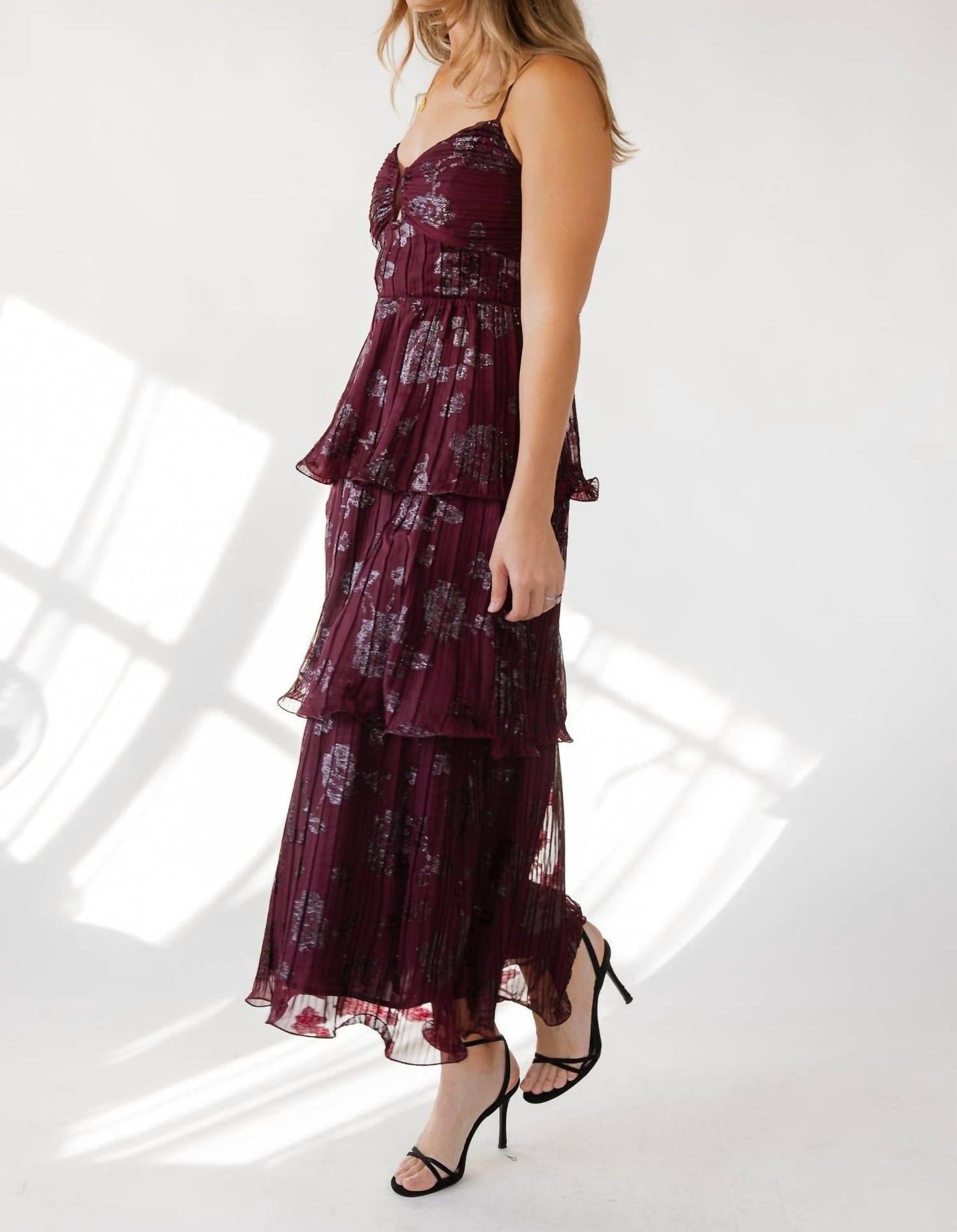 Astr - Lupin Floral Pleated Maxi Dress