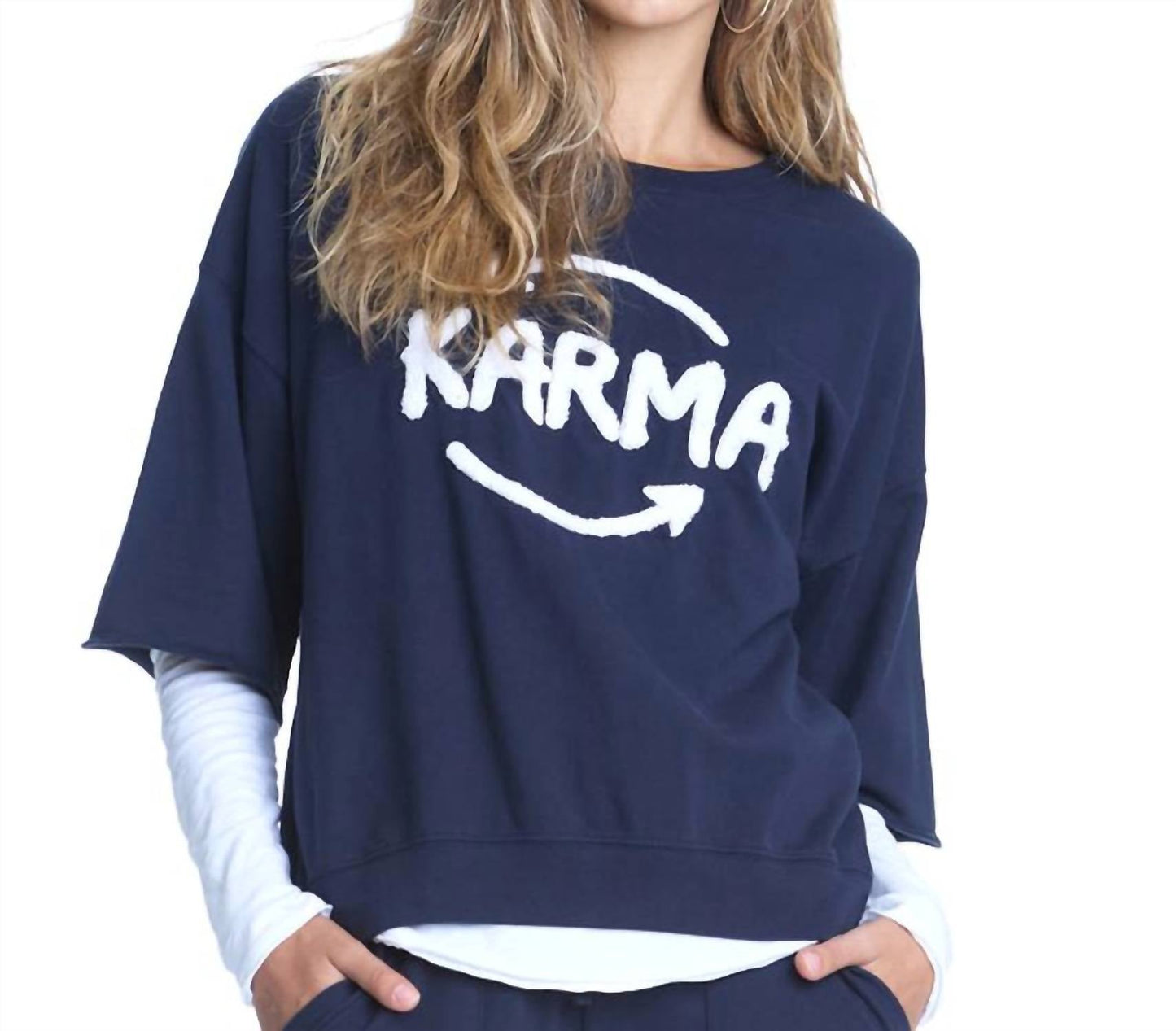 Elliott Lauren - Embroidered Pullover Top