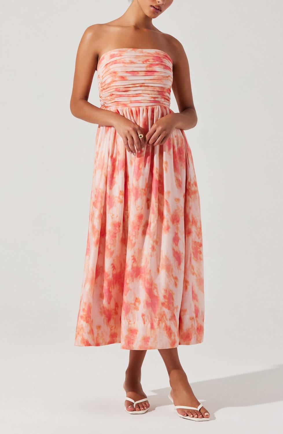 Astr - Aneesha Midi Dress
