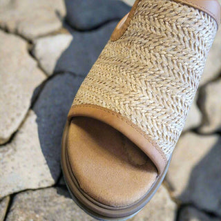 Salvia - Women's Harper X Heeled Sandal