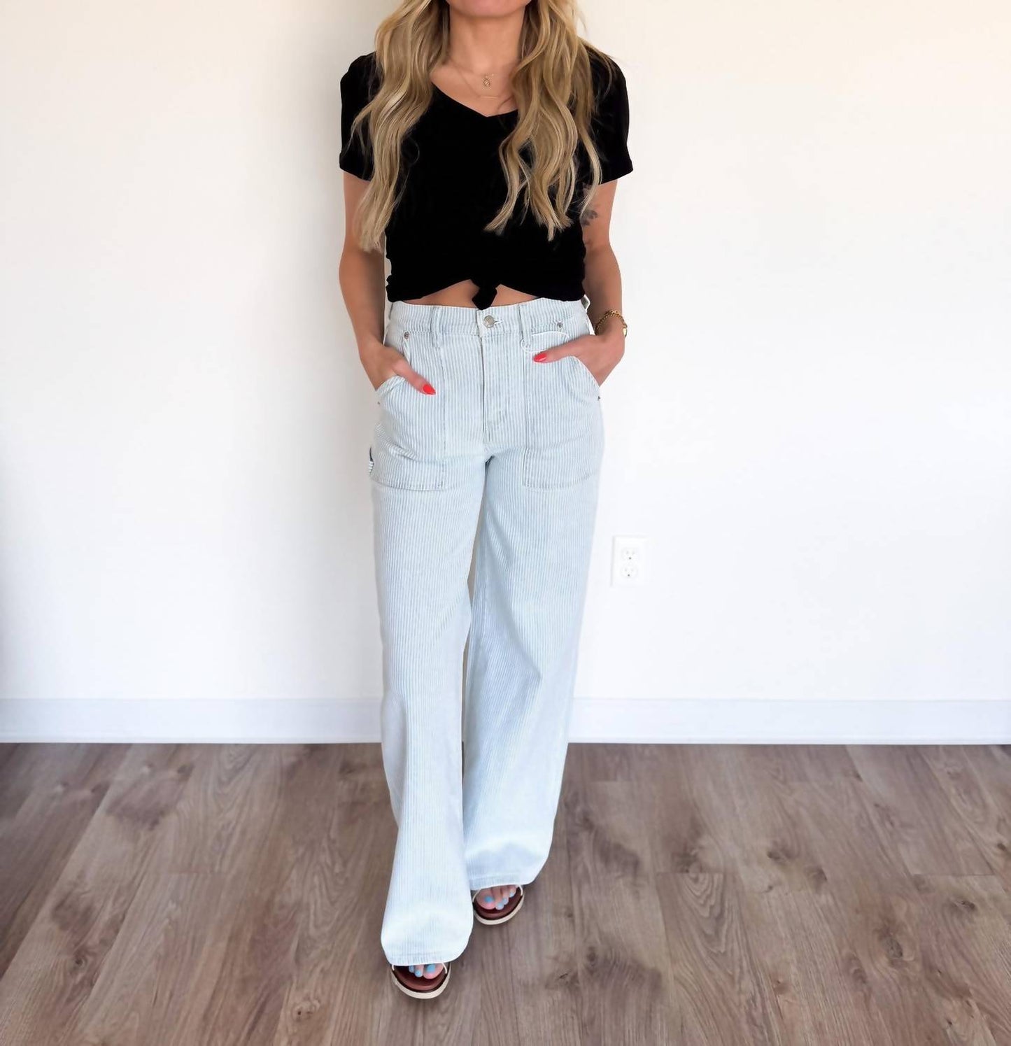 Daze - Zaria Wide Leg Pinstripe Jeans