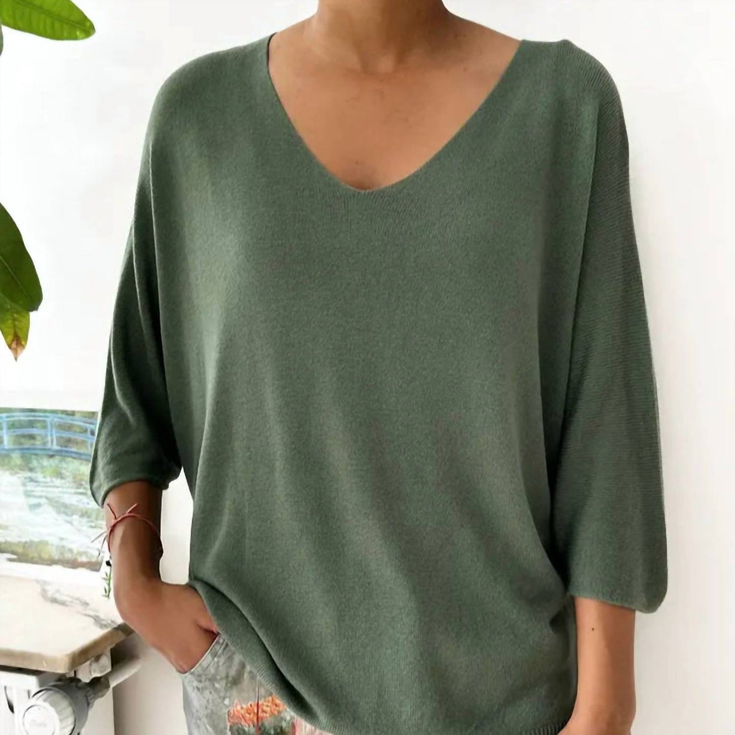 Cocco Bello - Women's Fine Knit Bat Sleeve Sweater