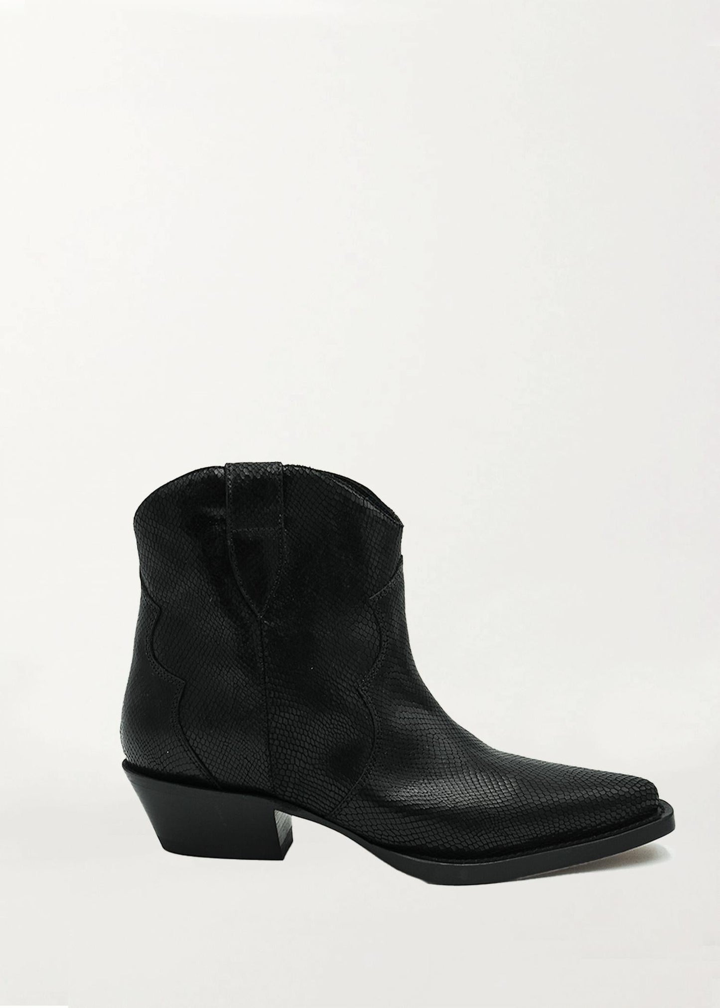 Che By Chelsey - Women's Python Mini Texan Boot