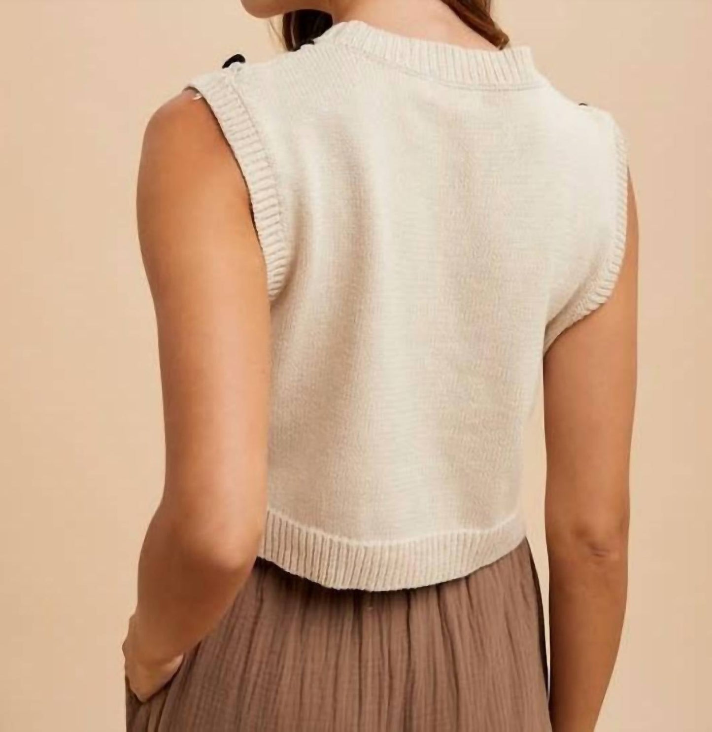 Anniewear - Women's Contrast Stitch Detail Sweater Vest