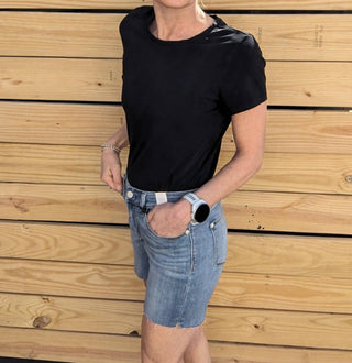 Judy Blue - Mid-Rise Cut Off Shorts