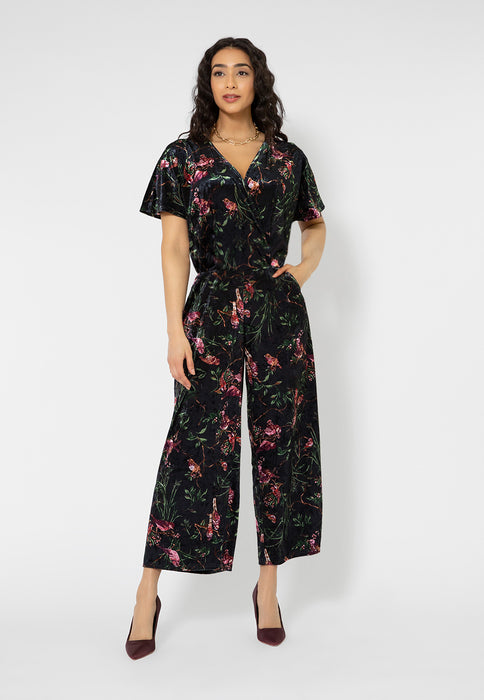 Leota Women's Ruby Velvet Short Sleeve Jumpsuit Black