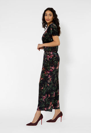 Leota Women's Ruby Velvet Short Sleeve Jumpsuit Black