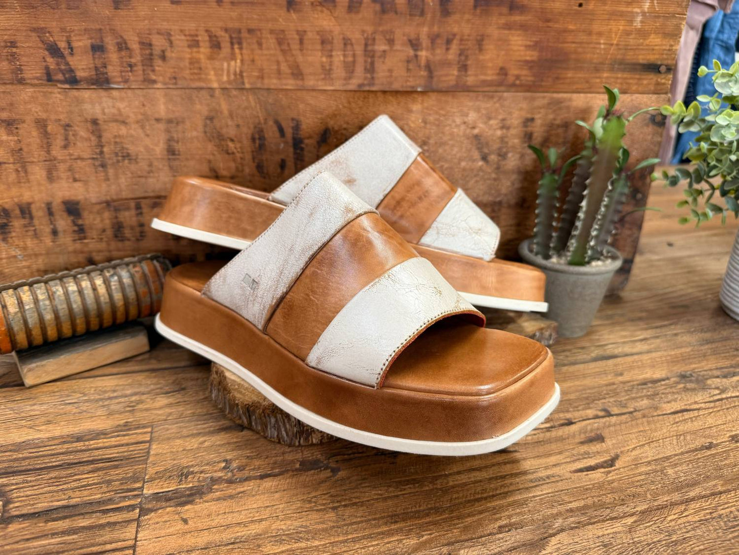 Bedstu - Women's Vext Sandal