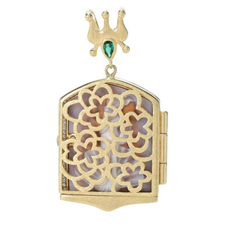 Cameo Italiano "Carousel" Venus Shell Cameo & Filigree Locket Pendant