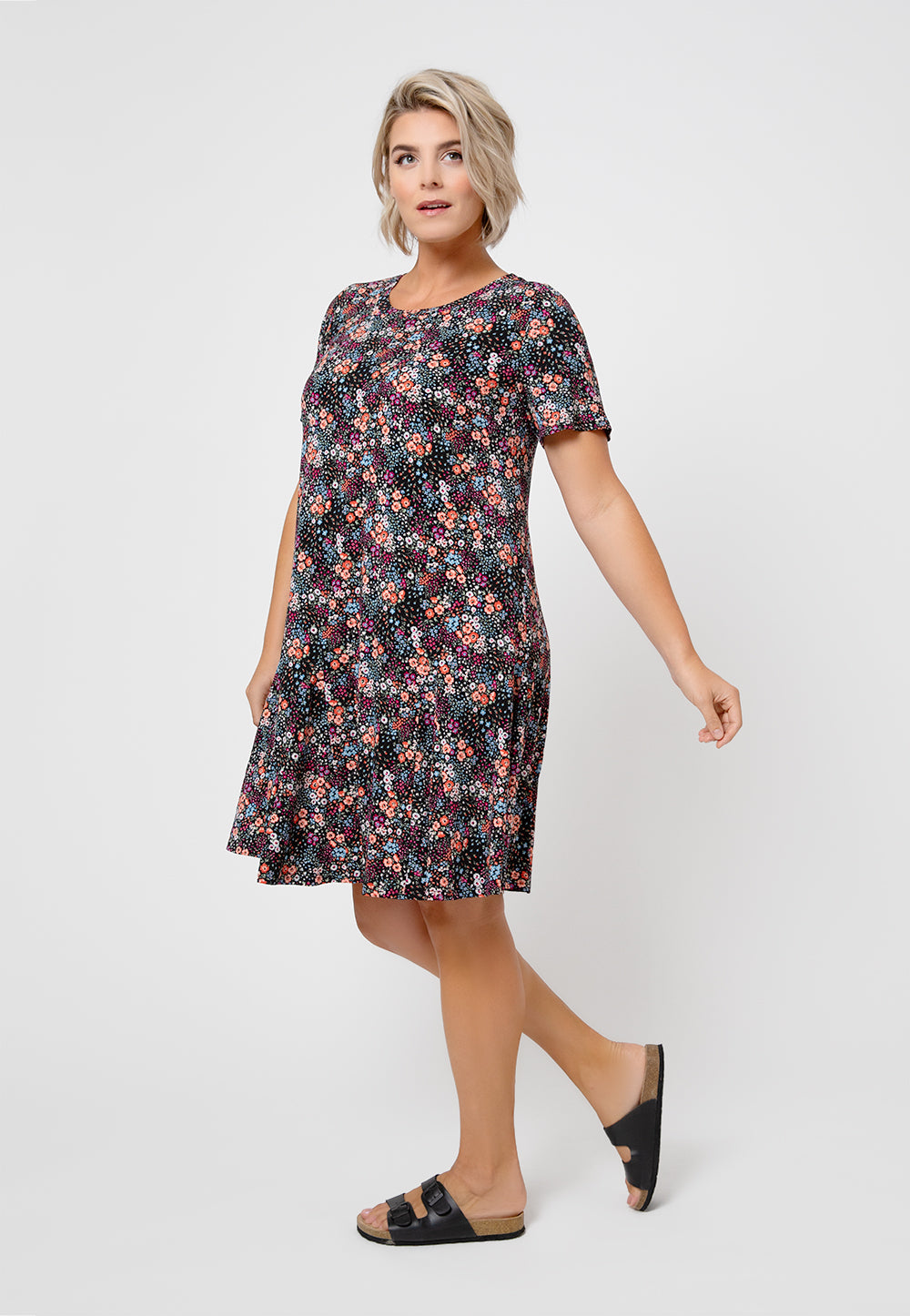 Leota Women's Serenity Dress in Confetti Floral (Curve)
