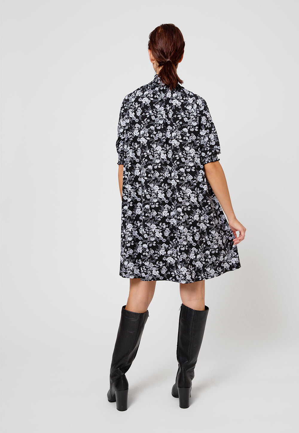 Leota Women's Raelyn Floral Mock Neck Dress Black