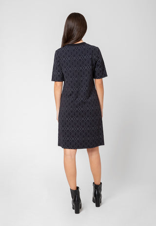 Leota Women's Short Sleeve Maddie Dress in Diamond Lines Luxe Jacquard Black