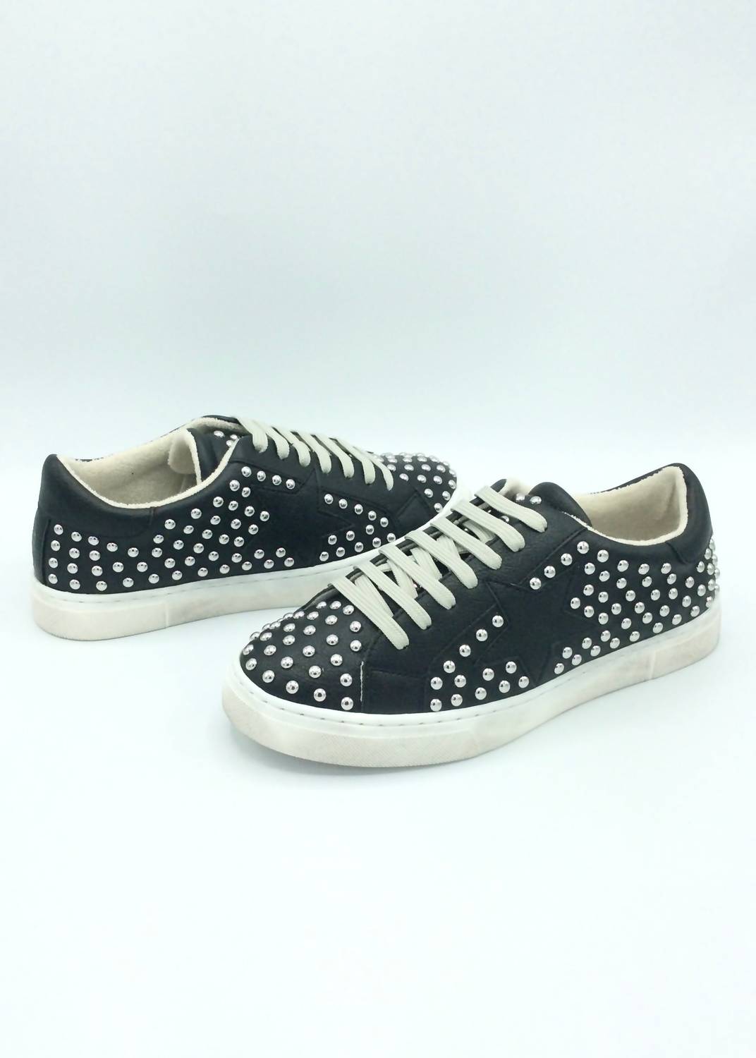 steve-madden-womens-studded-laceup-sneaker