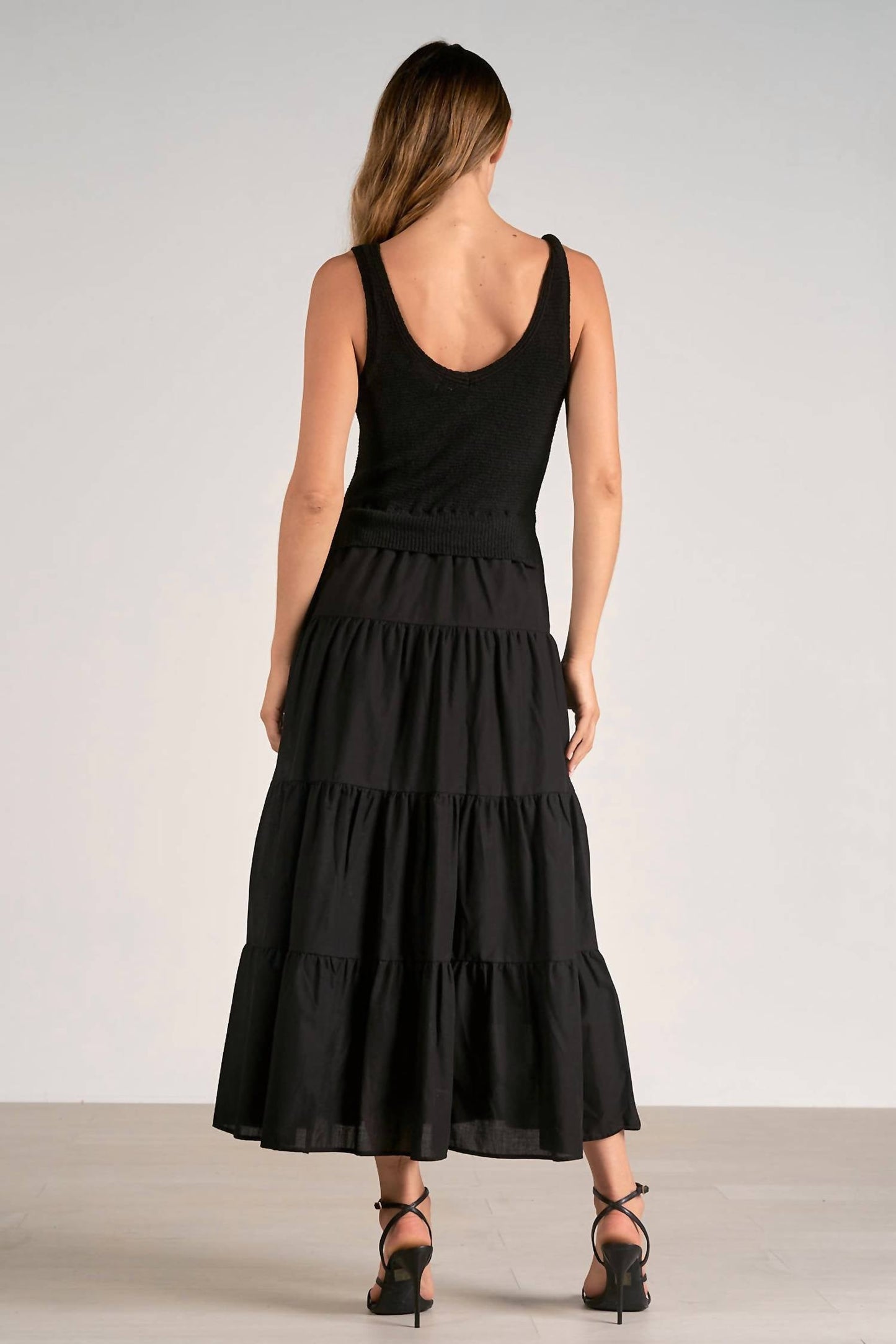 Elan - Sleeveless Tiered Ruffled Hem Woven Knit A-line Dress