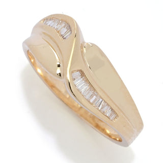 14K Gold Polished 0.25ctw Baguette Diamond Ring, 3.8 grams