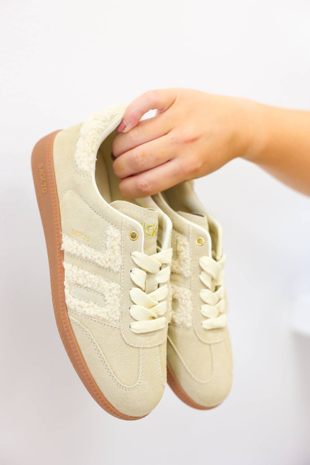 Back 70 - Women's Cloud 6n Sneaker