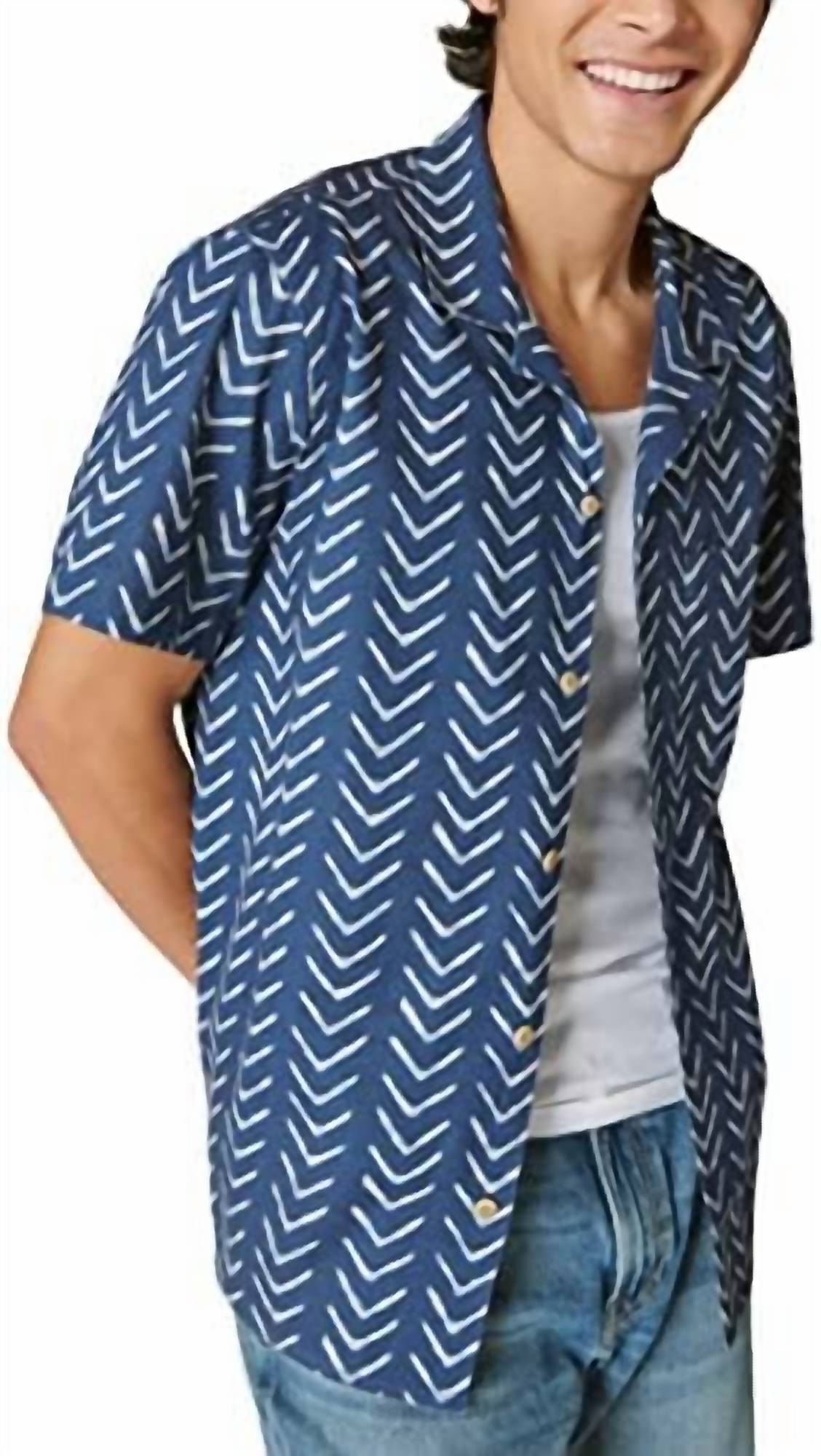 Lucky Brand - Printed Short Sleeve Camp Collar Shirt