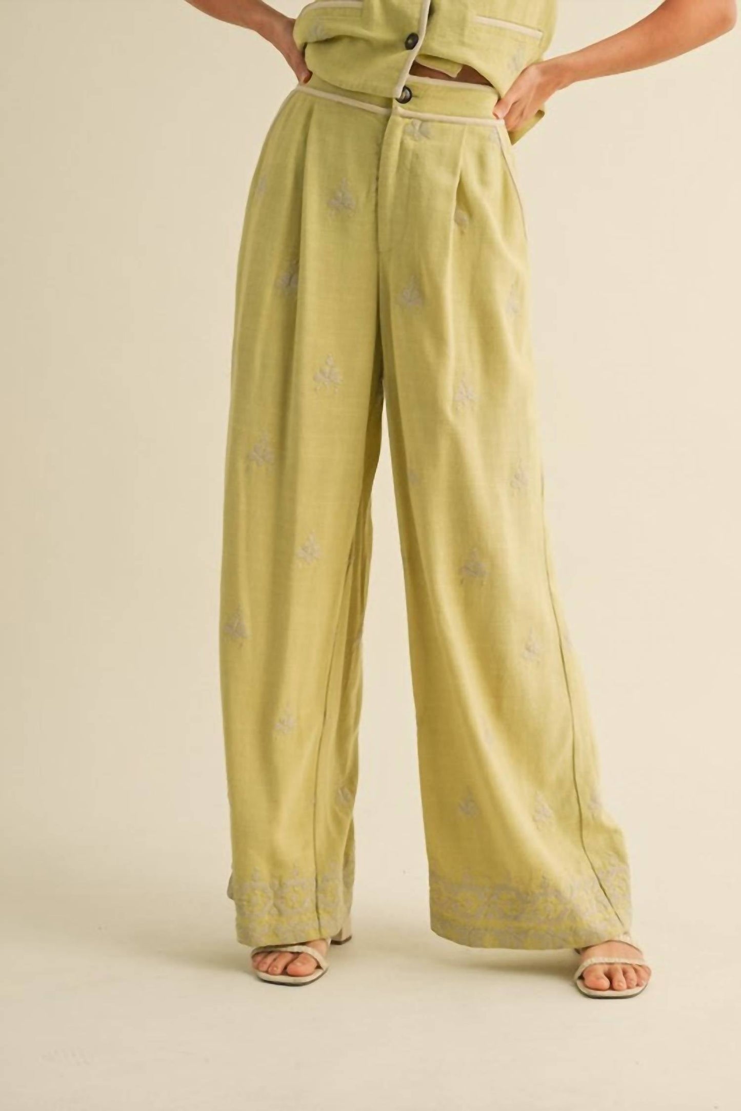 &Merci - Taylor Embroidered Vest And Pants Set