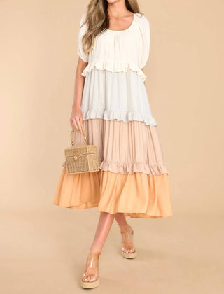 Entro - Colorblock Tiered Midi Dress