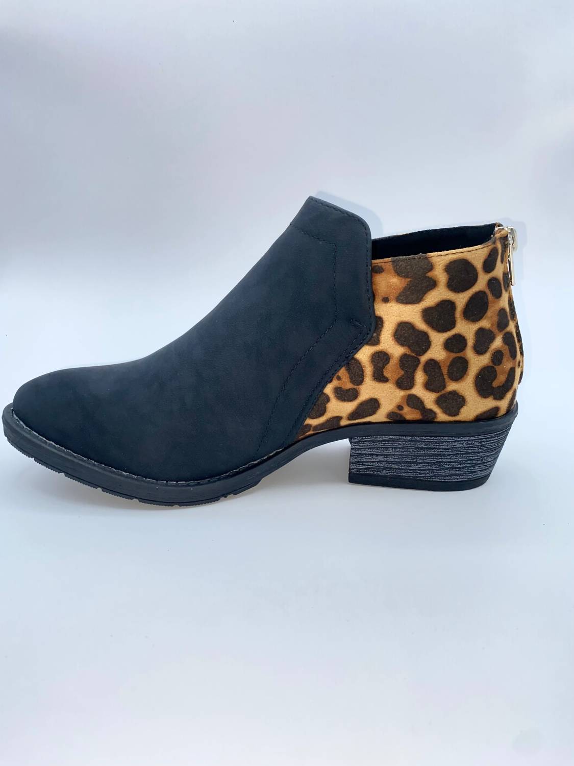 Avanti - Women's Kitty Bootie