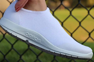 Oofos - Women's Oomg Sport Recovery Shoe