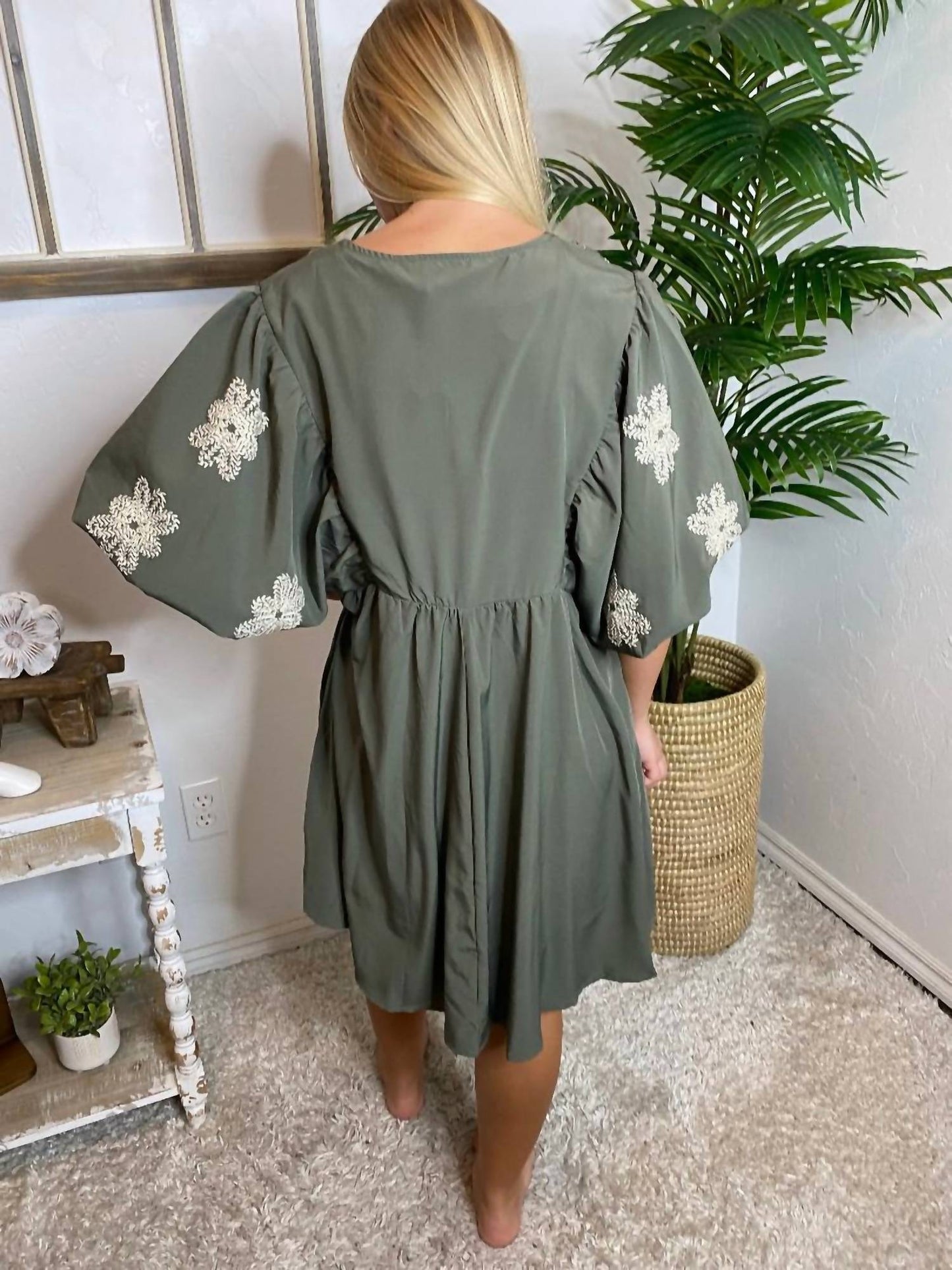 Entro - Embroidered V-neck Dress