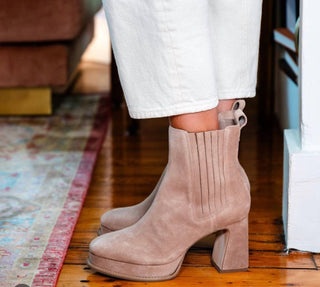 Bernardo - Women's Nicola Platform Boots